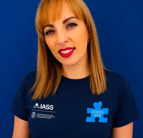 Dayana, Equipo de profesionales